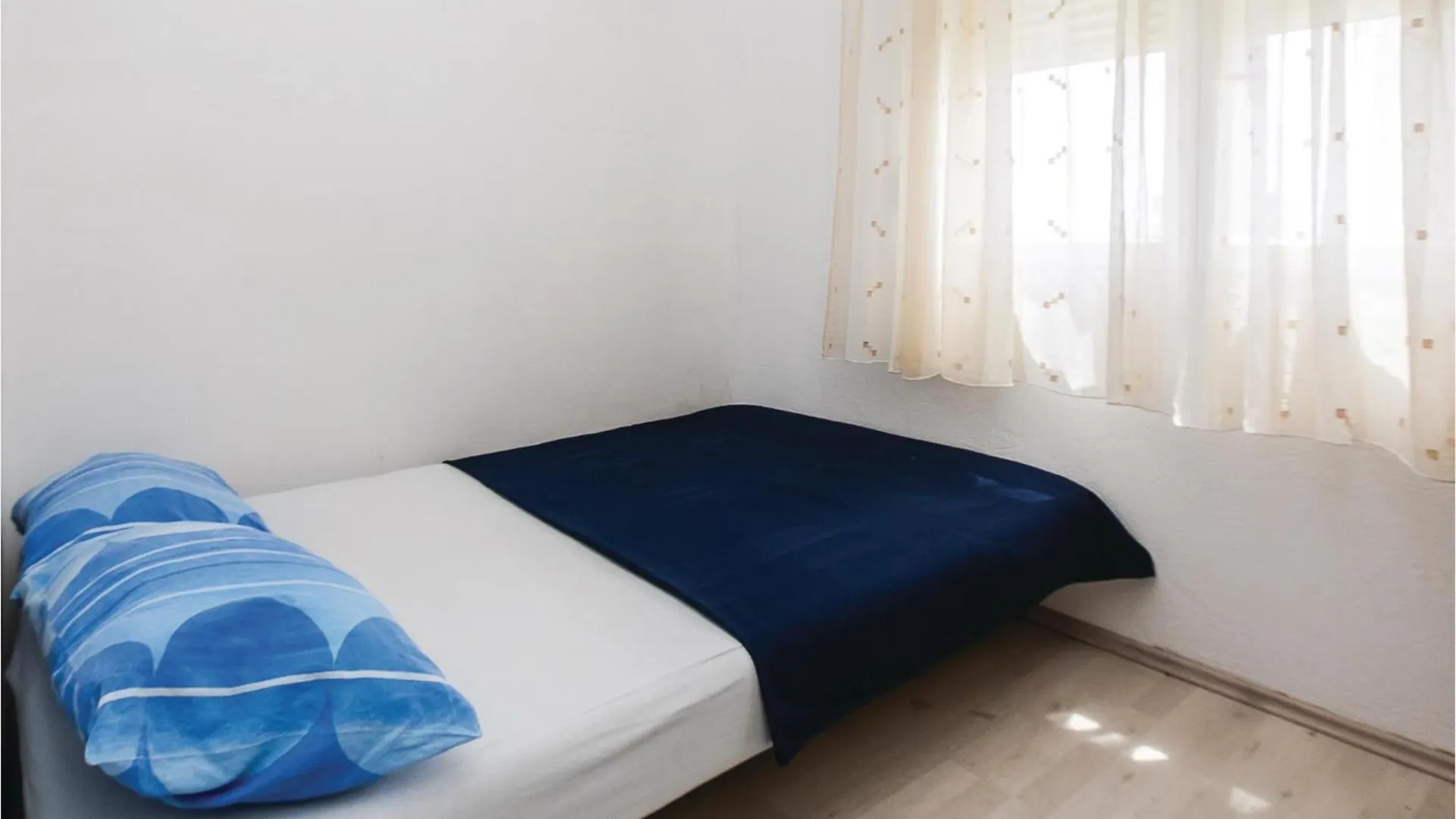 Cozy Apartment In Split With Kitchenette Croatia